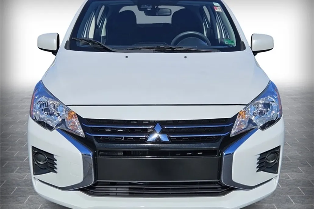 2024 Mitsubishi Mirage ES photo 1