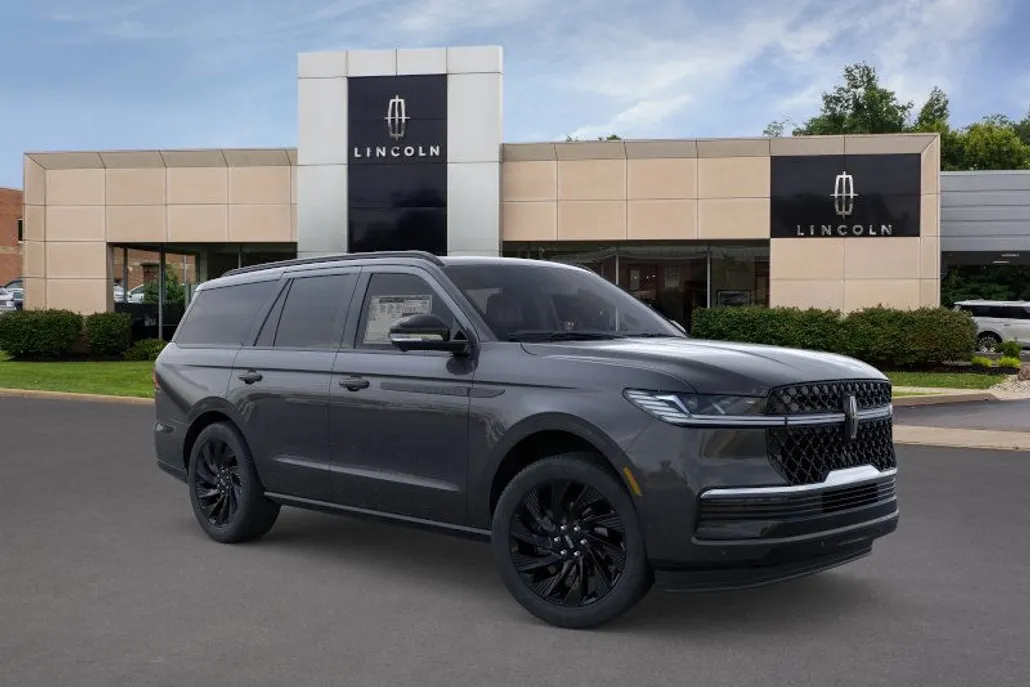 2025 Lincoln Navigator Reserve photo 1