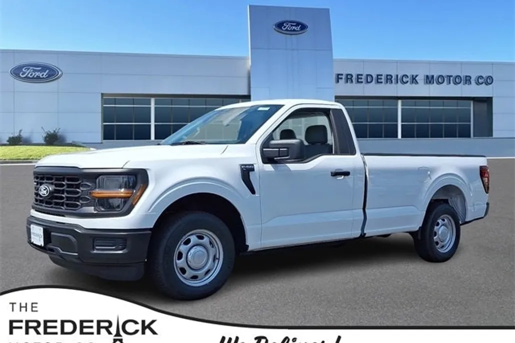 2025 Ford F-150 XL photo 1
