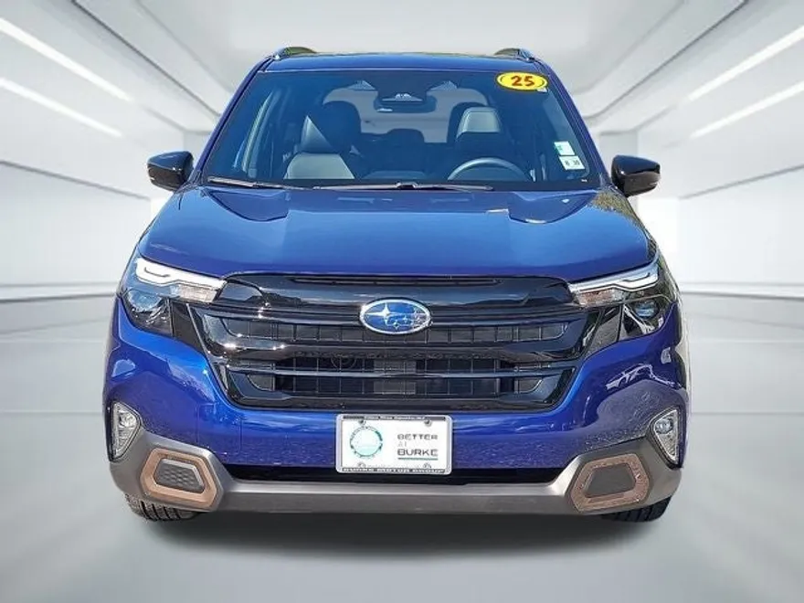 2025 Subaru Forester Sport photo 1
