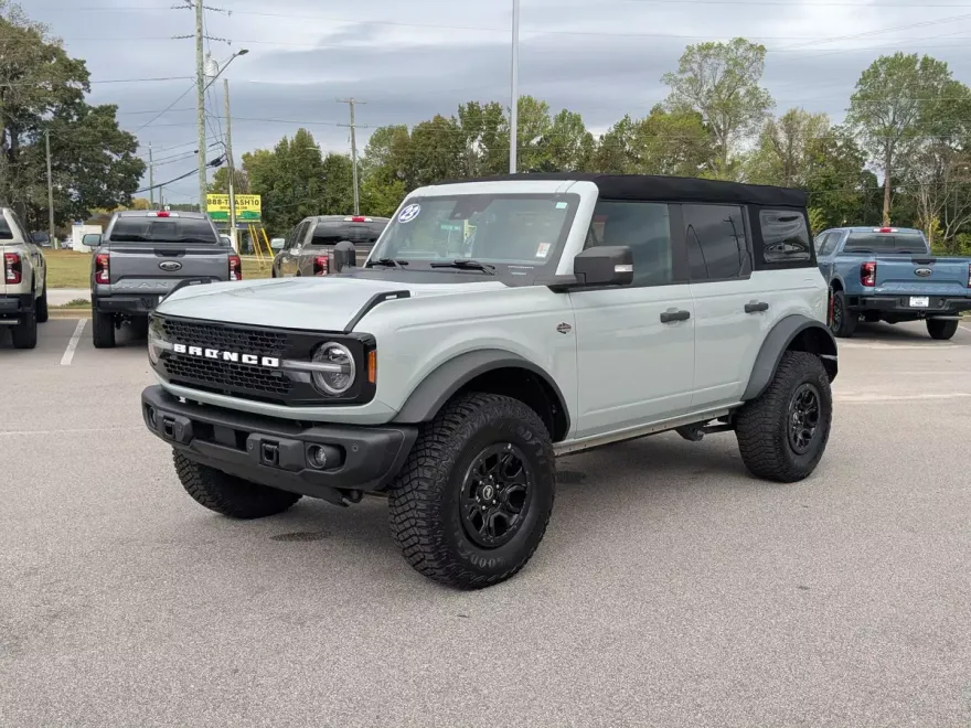 2023 Ford Bronco Wildtrak photo 1