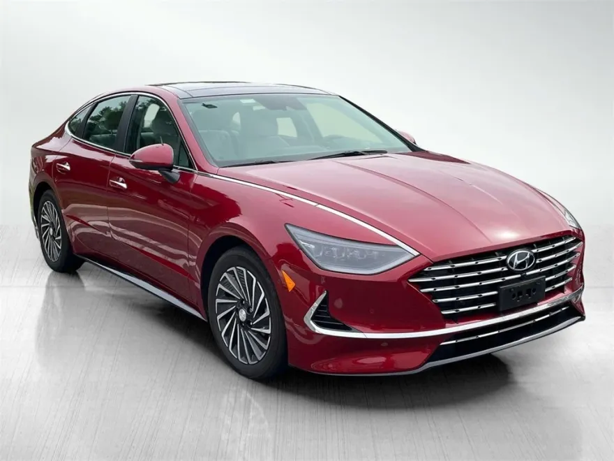 2023 Hyundai Sonata Hybrid Limited photo 1