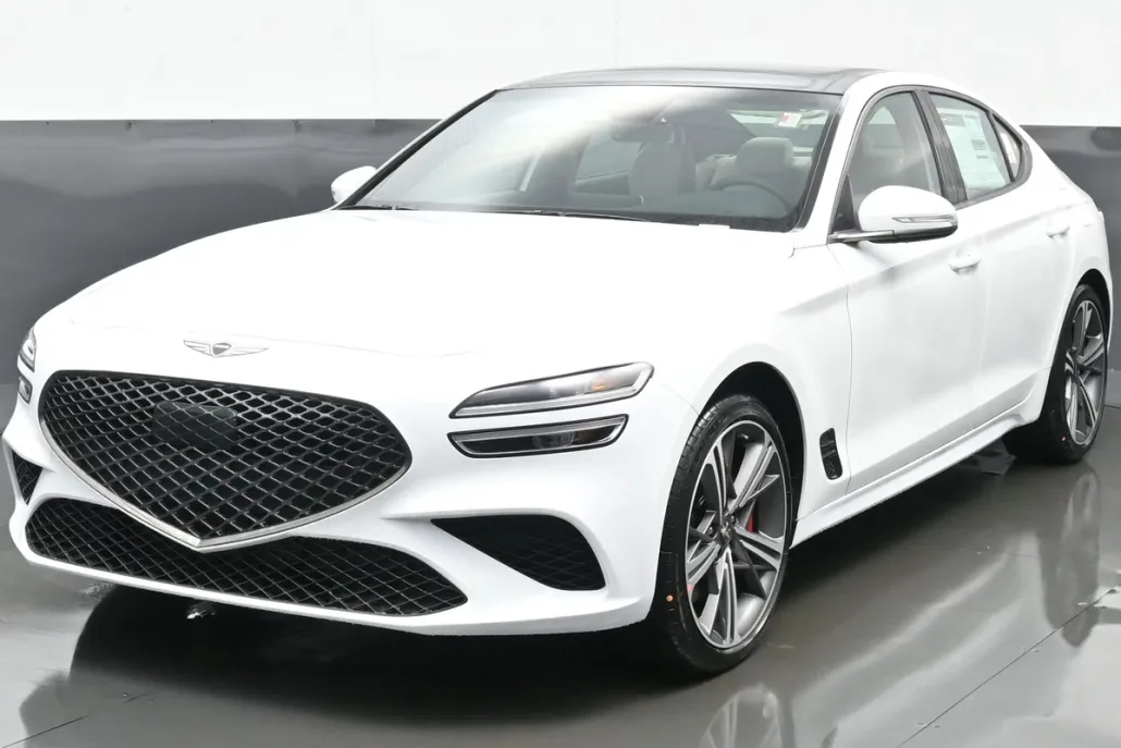 2025 Genesis G70 Sport Prestige photo 1