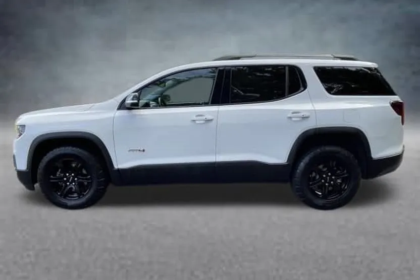 2023 Gmc Acadia AT4 photo 1