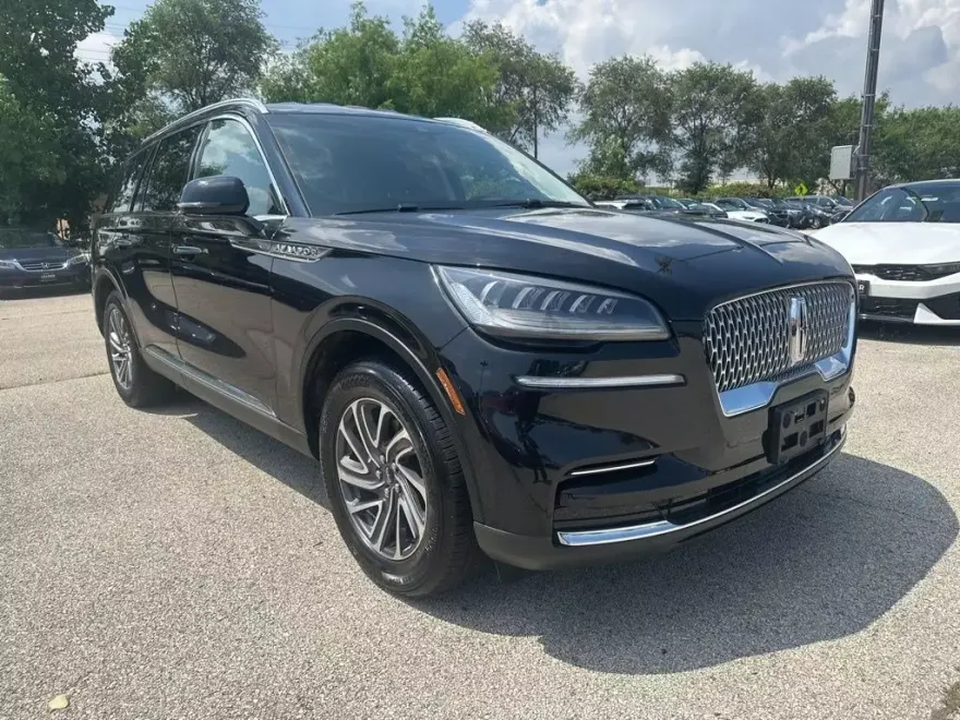 2023 Lincoln Aviator photo 1