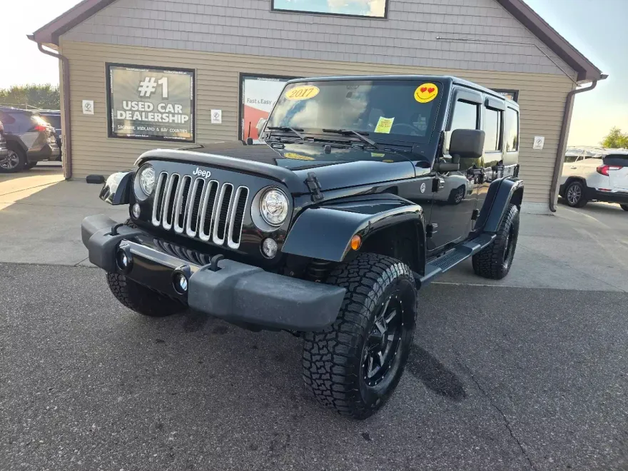 2017 Jeep Wrangler Unlimited Sahara photo 1