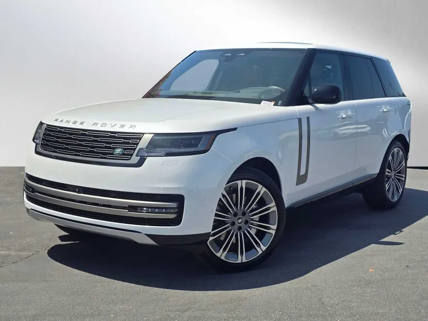 2025 Land Rover Range Rover SE photo 1