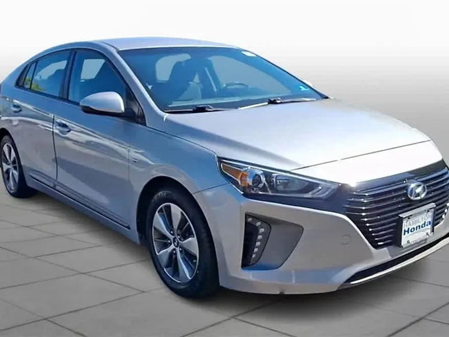 2019 Hyundai Ioniq Plug-In Hybrid photo 1