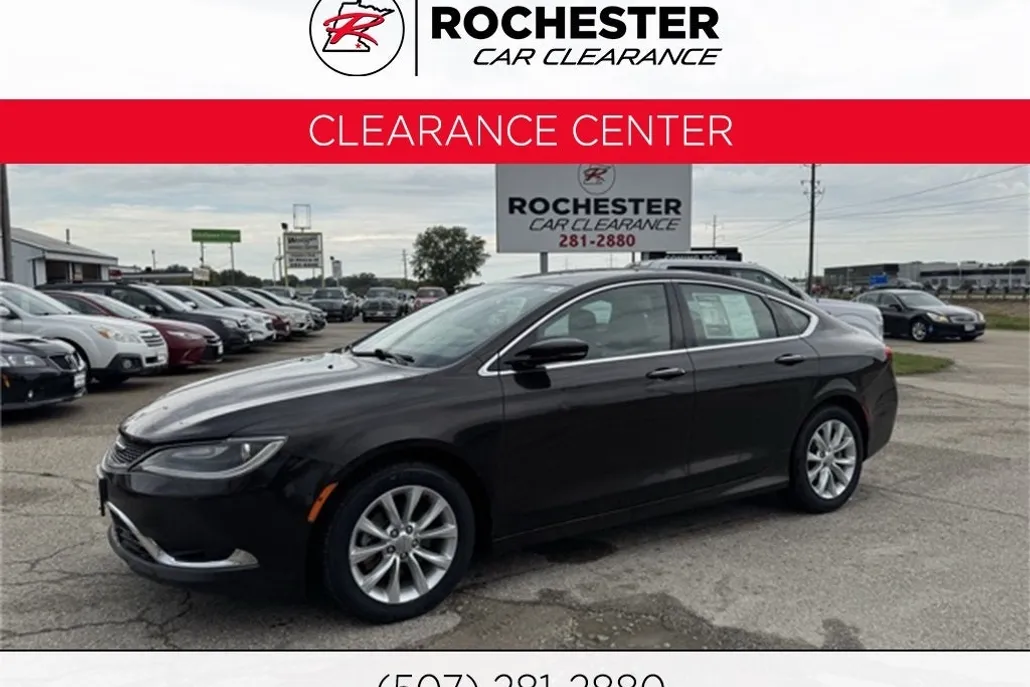 2015 Chrysler 200 C photo 1