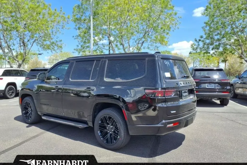 2025 Jeep Wagoneer Series II Carbide photo 1