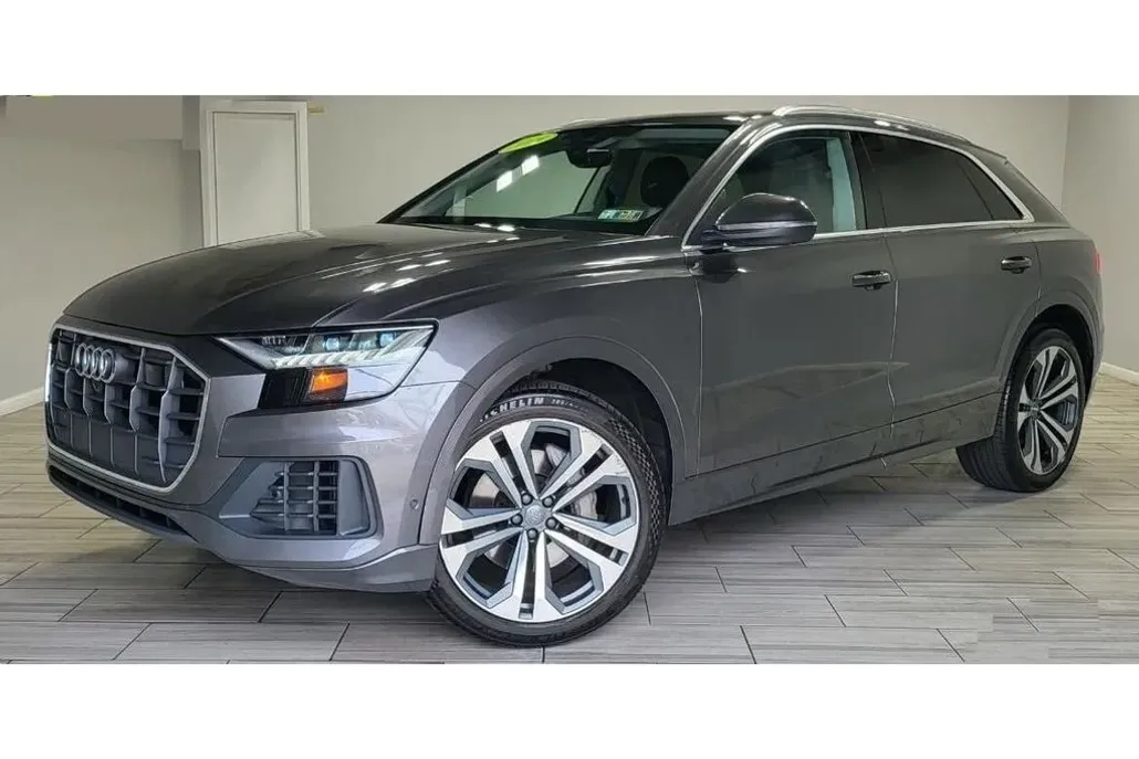 2019 Audi Q8 Premium Plus photo 1