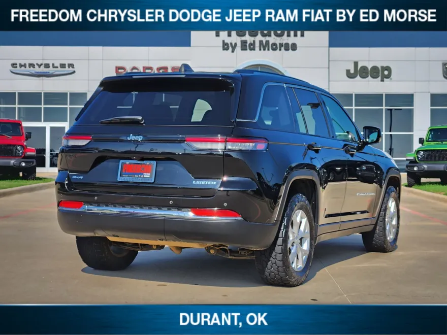 2023 Jeep Grand Cherokee Limited photo 1