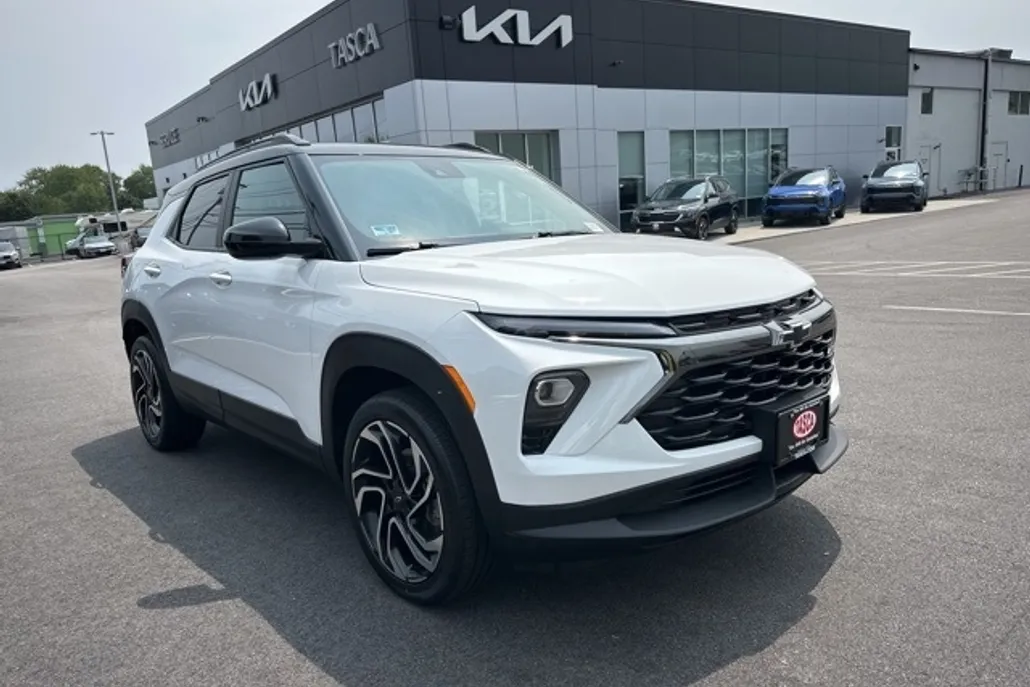 2024 Chevrolet Trailblazer RS photo 1