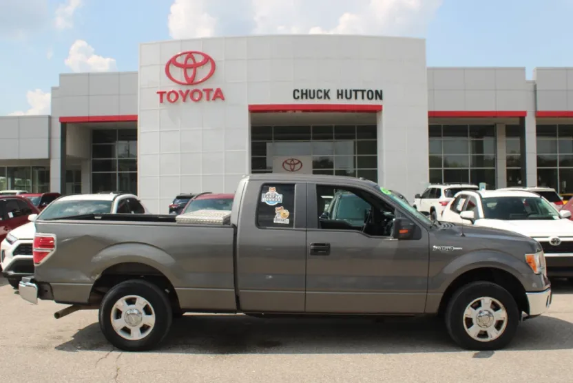 2013 Ford F-150 XLT photo 1