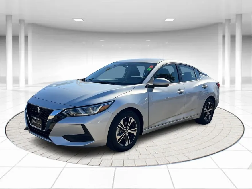 2022 Nissan Sentra SV photo 1