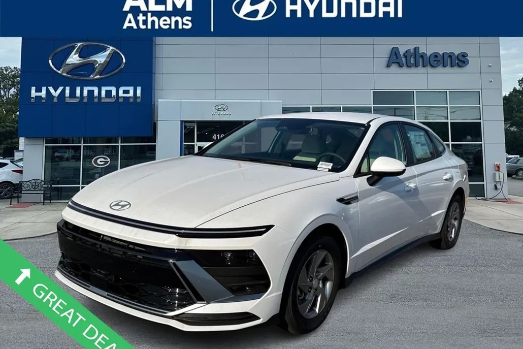 2025 Hyundai Sonata SE photo 1