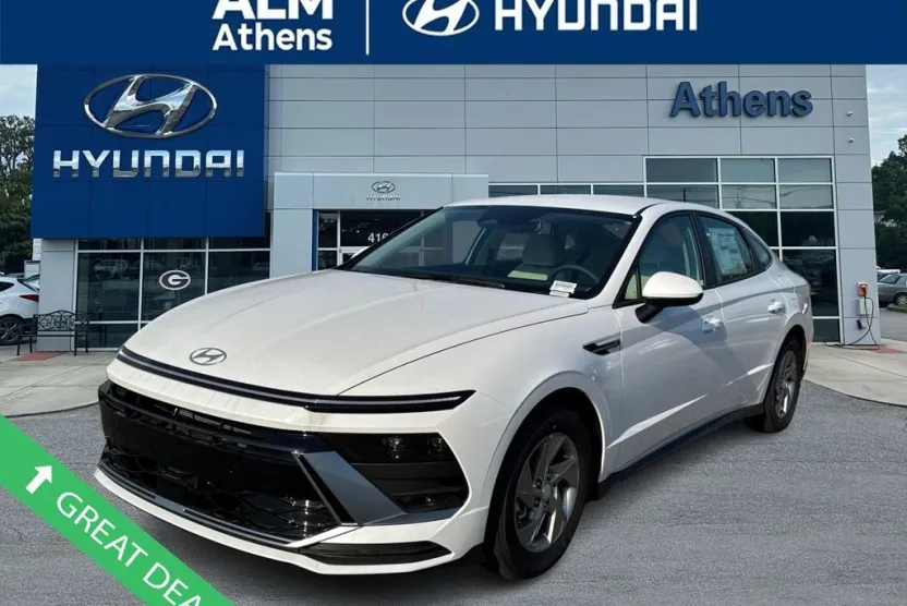 2025 Hyundai Sonata SE photo 1