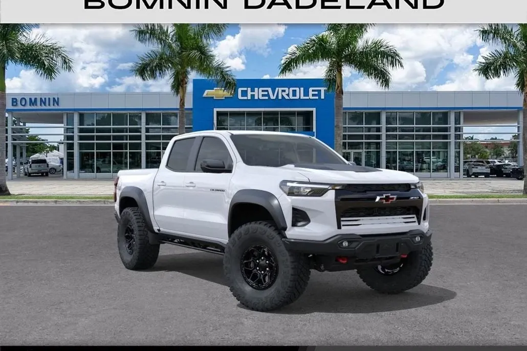 2024 Chevrolet Colorado ZR2 photo 1