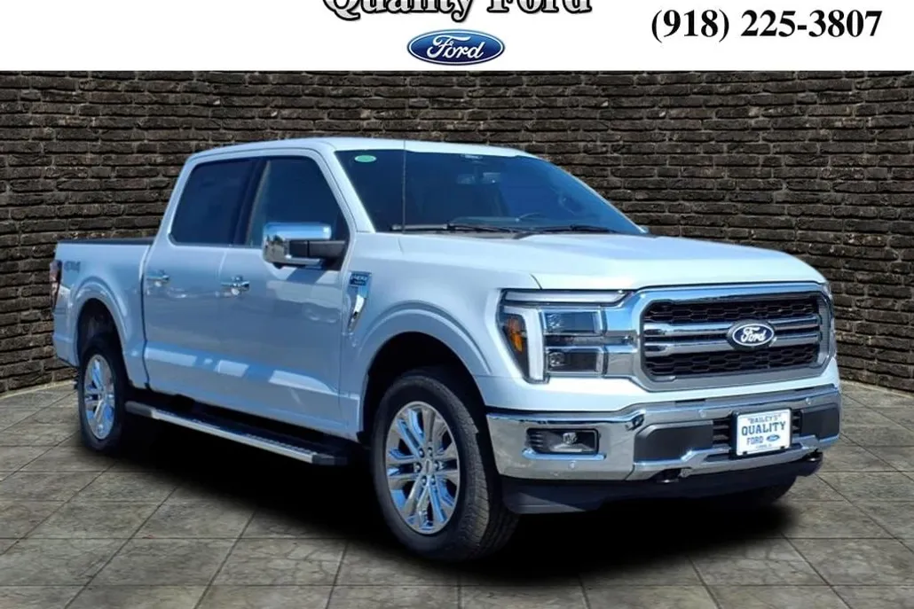 2025 Ford F-150 Lariat photo 1