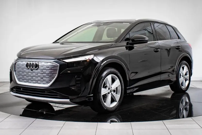 2022 Audi Q4 E-tron Premium photo 1
