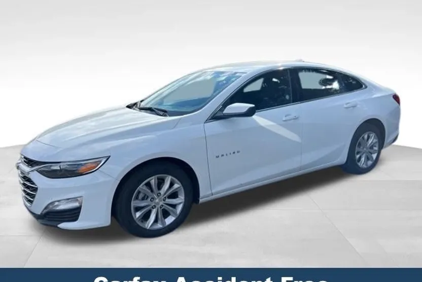 2024 Chevrolet Malibu 1LT photo 1