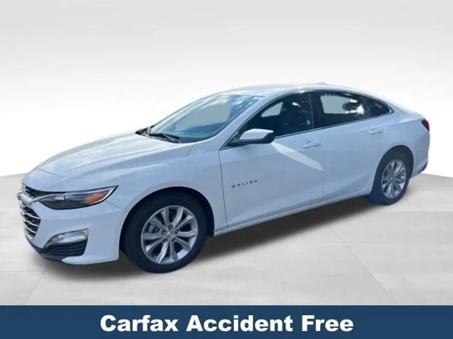 2024 Chevrolet Malibu 1LT photo 1