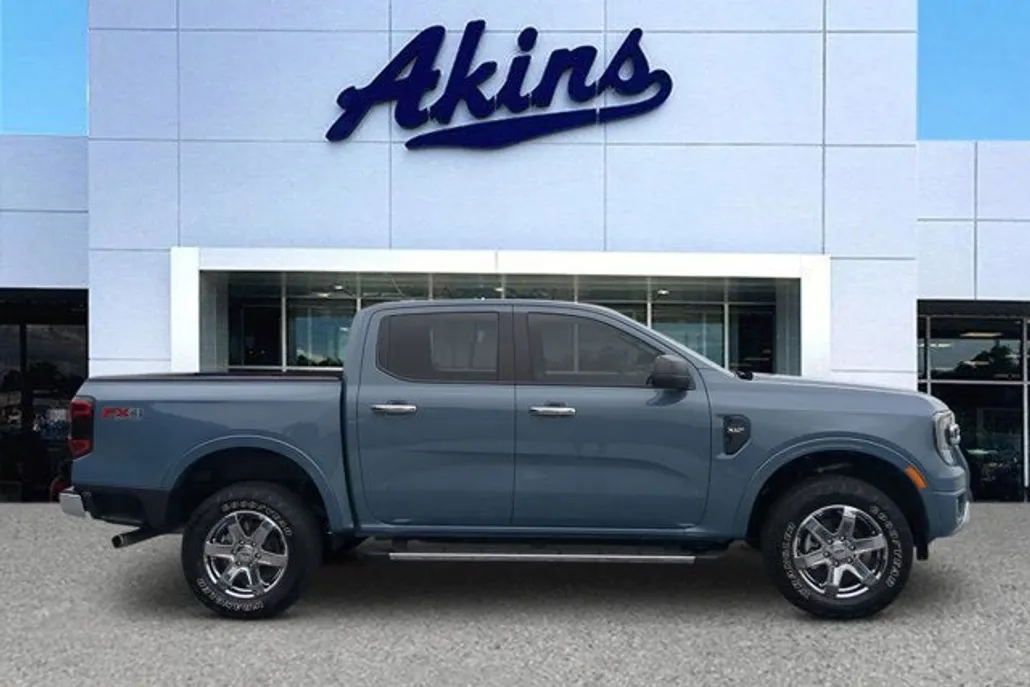 2024 Ford Ranger XLT photo 1