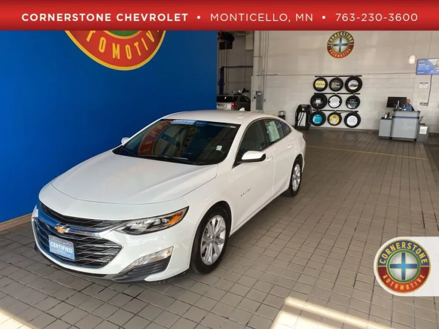 2025 Chevrolet Malibu 1LT photo 1