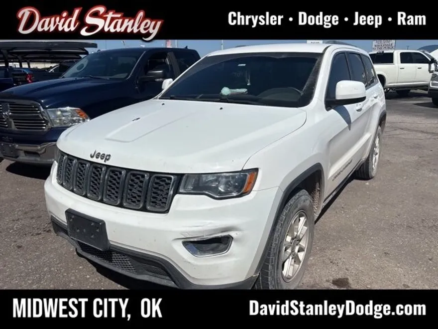 2018 Jeep Grand Cherokee Laredo photo 1