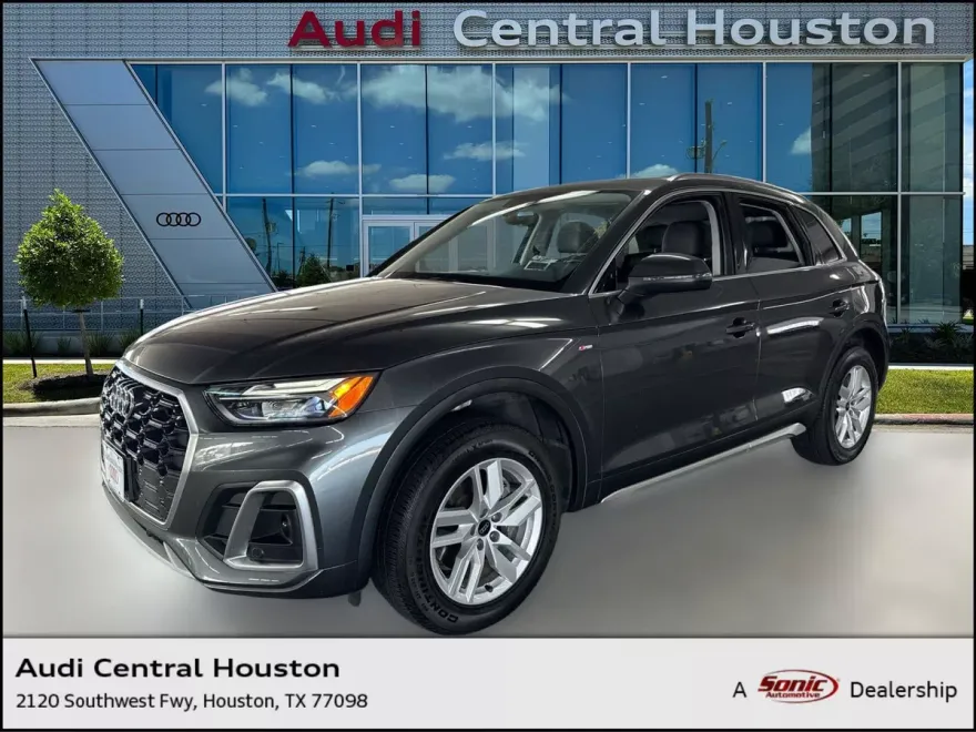 2023 Audi Q5 S line Premium photo 1
