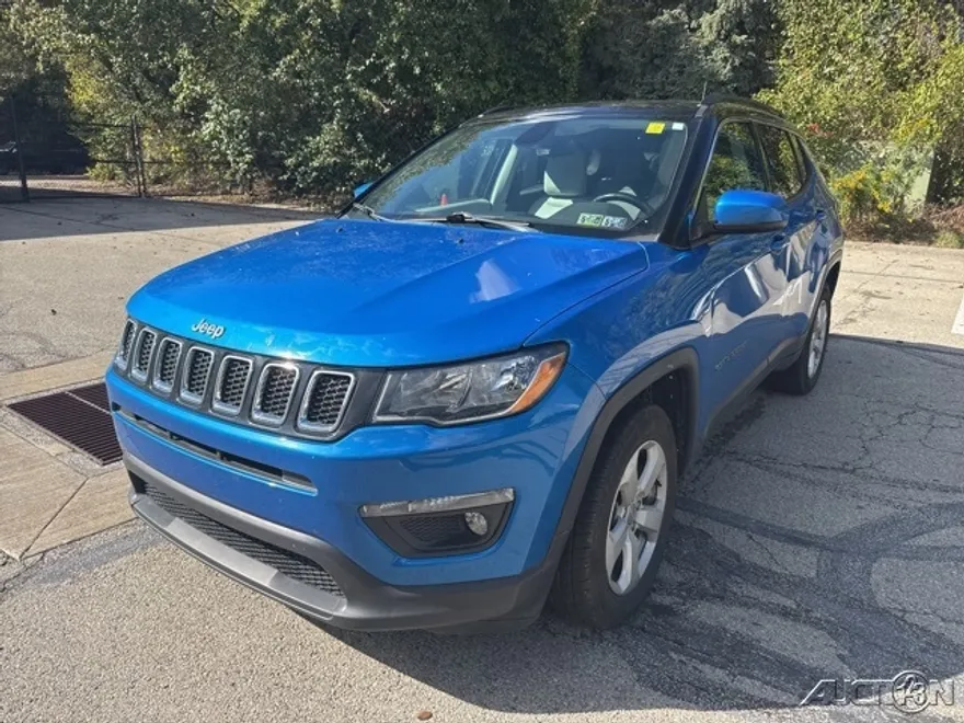 2019 Jeep Compass Latitude photo 1
