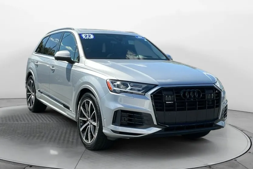 2022 Audi Q7 Prestige 55 photo 1