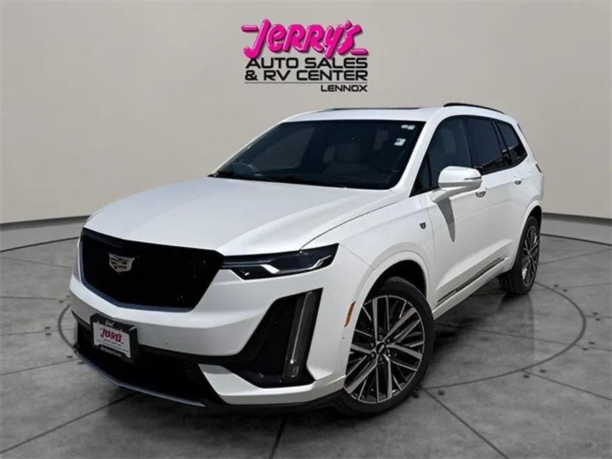 2023 Cadillac XT6 Sport photo 1