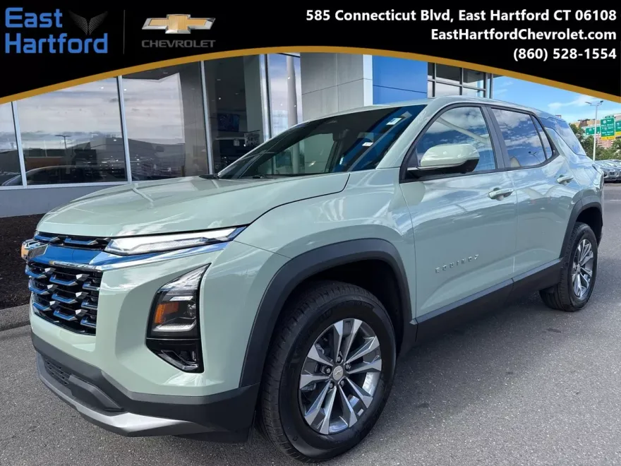2026 Chevrolet Equinox LT photo 1