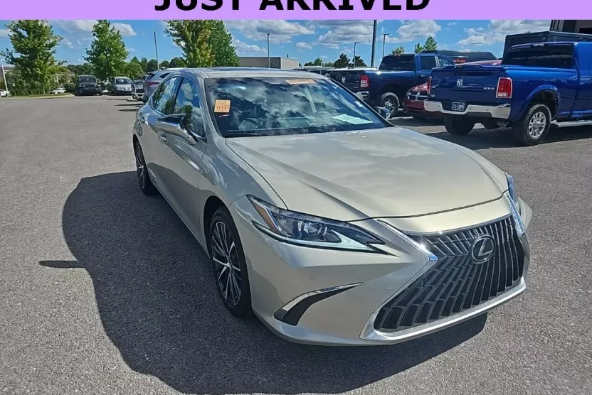 2024 Lexus ES 350 Premium photo 1