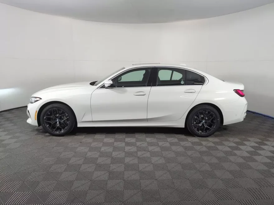 2025 Bmw 330i photo 1