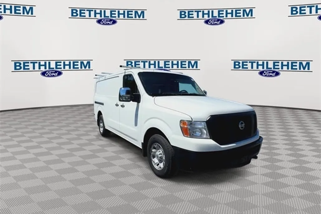2020 Nissan NV3500 Cargo HD SV photo 1