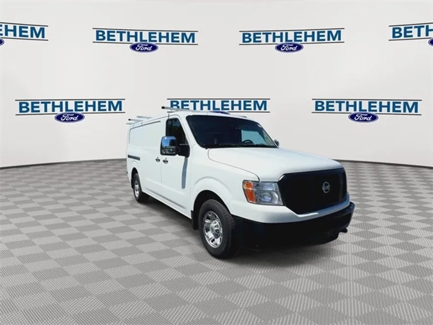 2020 Nissan NV3500 Cargo HD SV photo 1