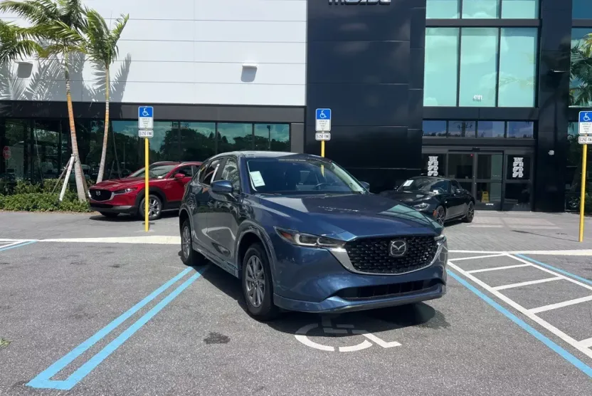 2024 Mazda CX-5 2.5 Select photo 1