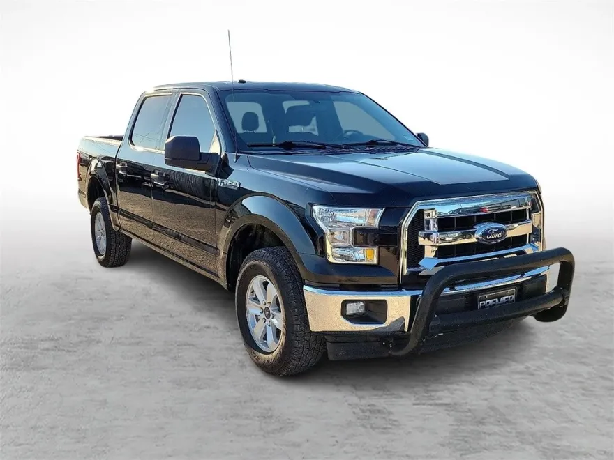 2017 Ford F-150 XLT photo 1
