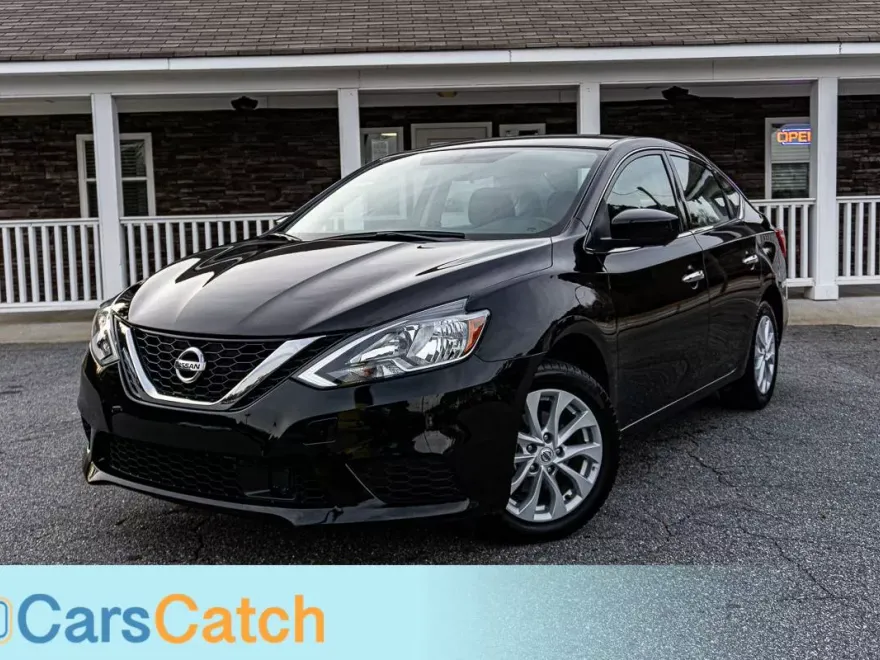 2019 Nissan Sentra SV photo 1