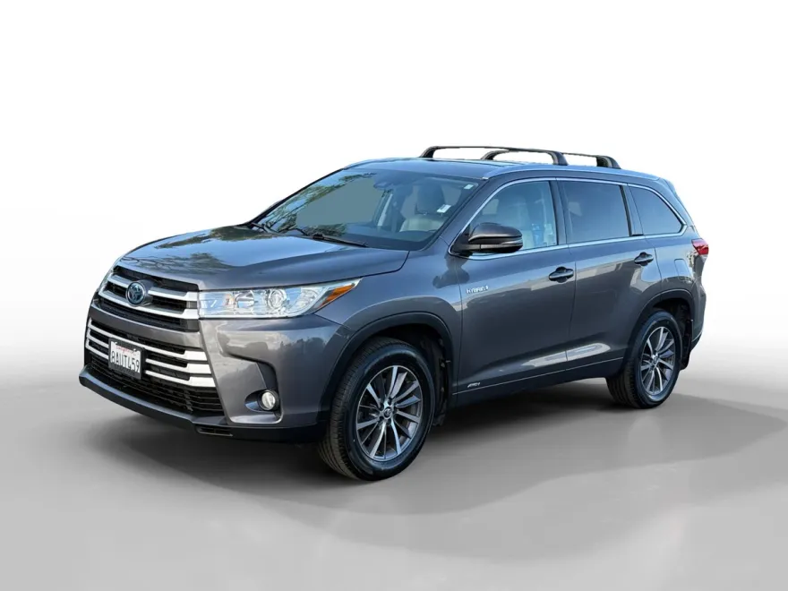2017 Toyota Highlander Hybrid XLE photo 1