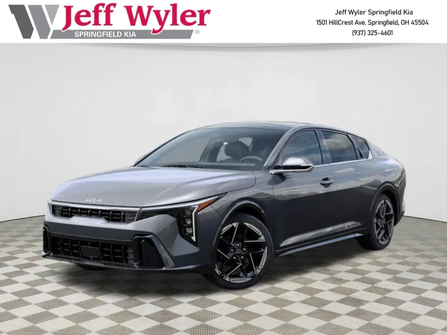 2025 Kia K4 GT-Line photo 1