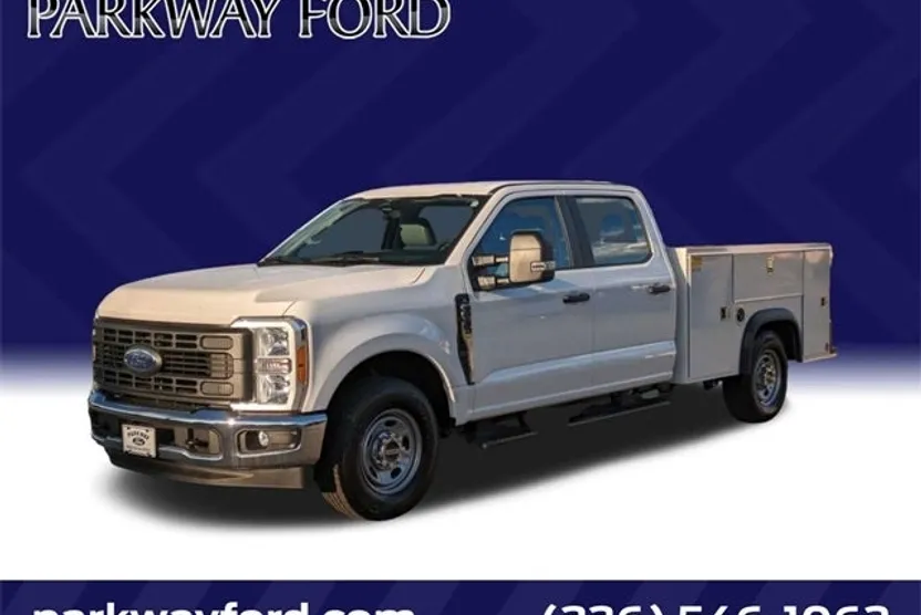 2023 Ford F-250 XL photo 1
