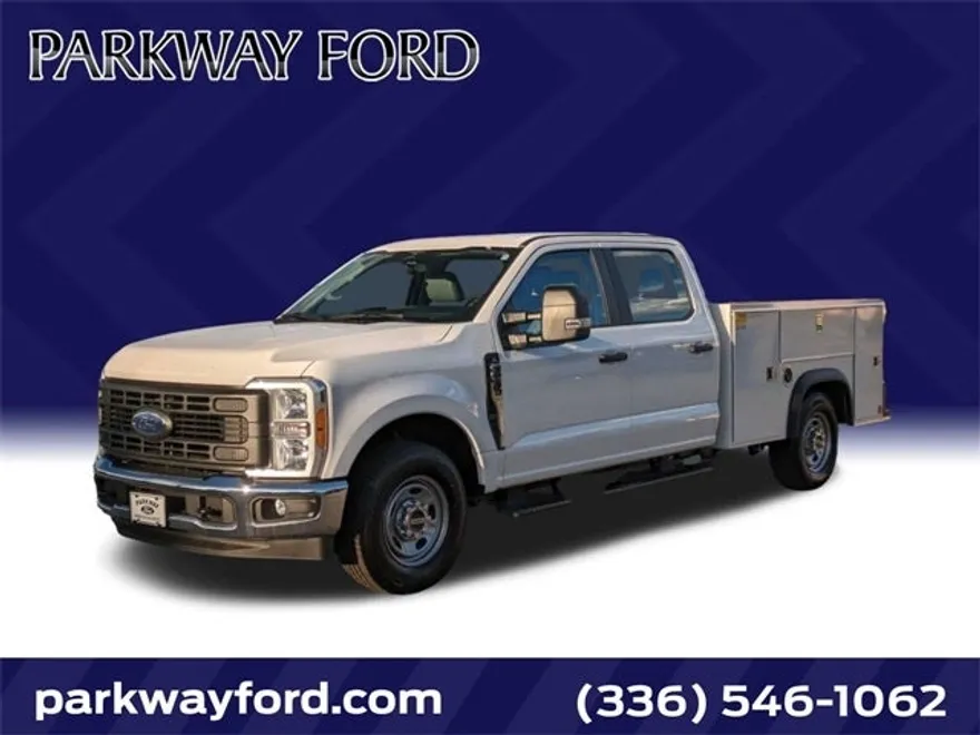 2023 Ford F-250 XL photo 1