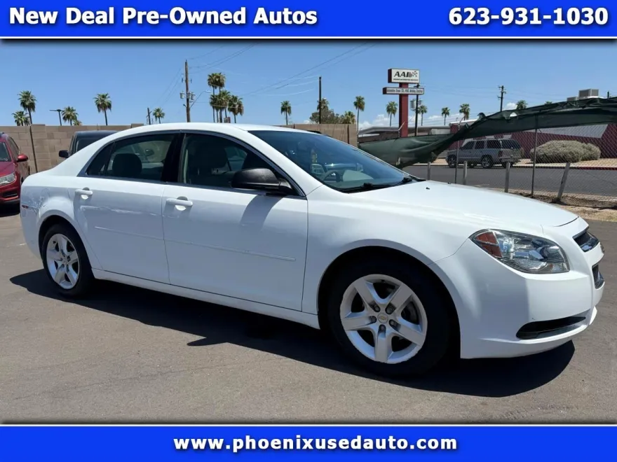 2012 Chevrolet Malibu LS photo 1
