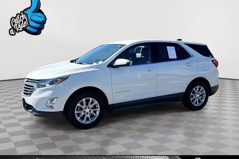 2020 Chevrolet Equinox LT photo 1
