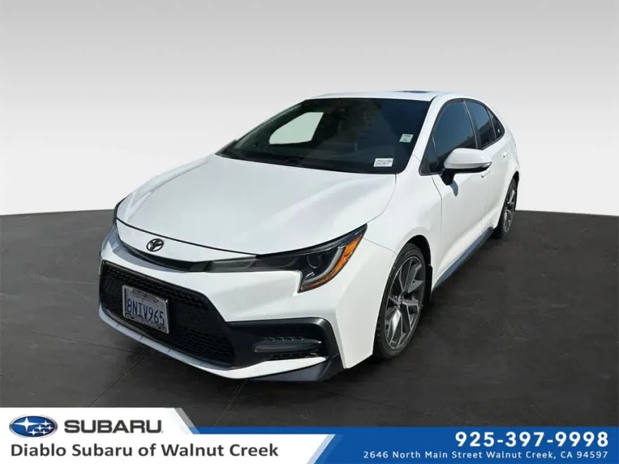 2020 Toyota Corolla SE photo 1