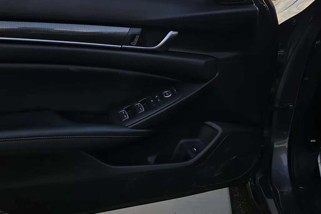 2020 Honda Accord Sport photo 1