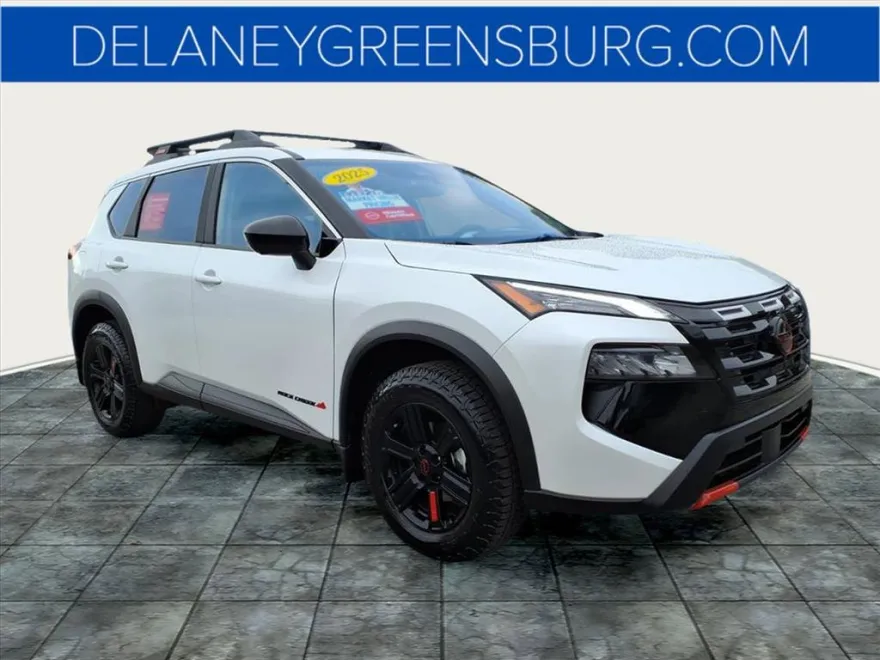 2025 Nissan Rogue photo 1